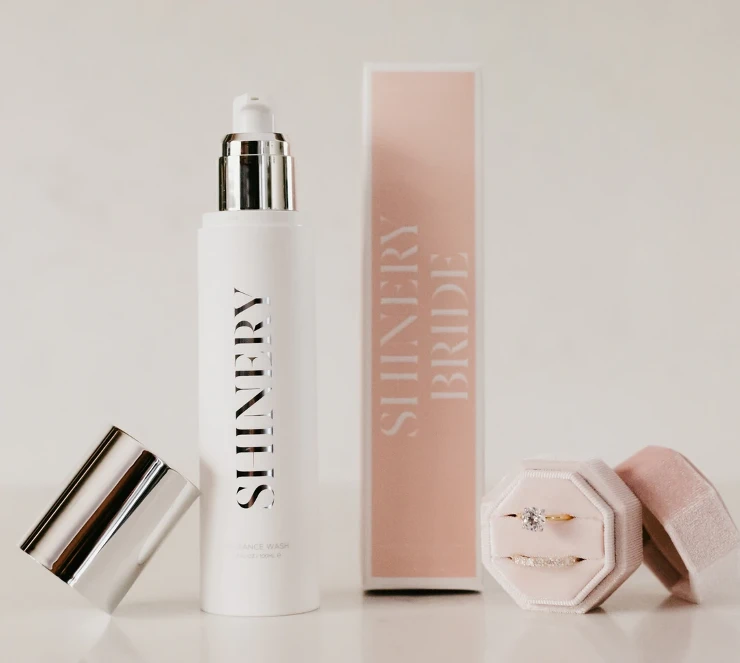 Shinery #Radiance Wash Luxury Jewelry Cleaner - Shinery Image
