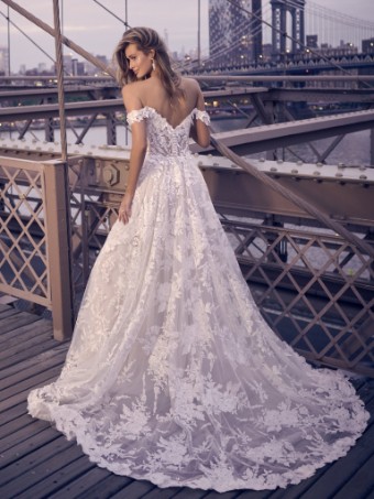 Maggie Sottero Leandra #8 Ivory/Soft Nude thumbnail